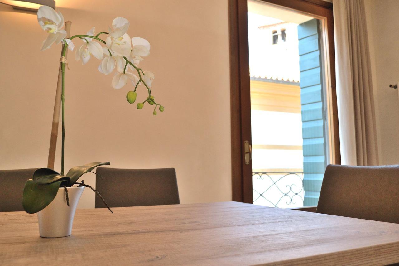 Portico Oscuro Deluxe Apartment - Centro Citta Treviso Ngoại thất bức ảnh